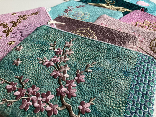 SPRING & HARMONY no. 8 / vyšívaná taštička — foto 3