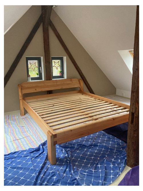 Masívní modřínová postel — foto 3