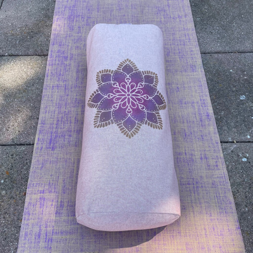 Pink Mandala Bolster plnený pohankovými slupkami — foto 2