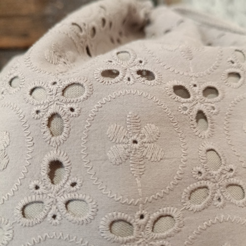 Větší pytlíček režný madeirou — foto 2
