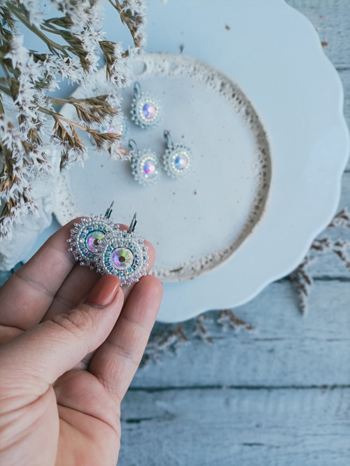 Mini earrings n.15 - vyšívané náušnice — foto 5