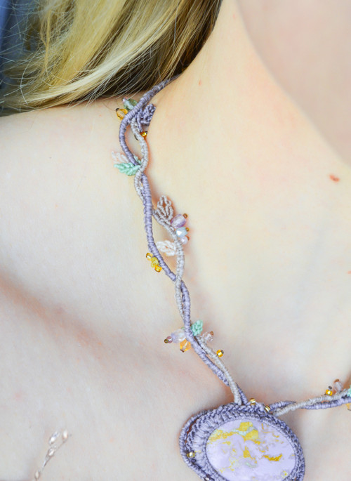 Macramé náhrdelník s fosfosideritem - Eamíer — foto 6