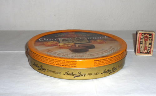 Plechová KRABIČKA pralinky • Anthon Berg, Dánsko — foto 4