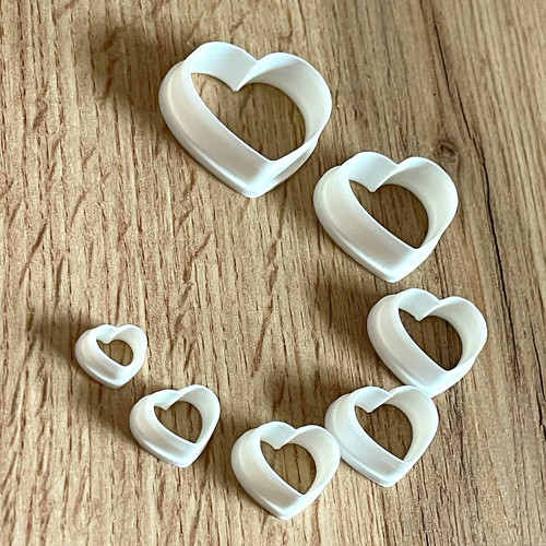 Vykrajovačka Srdce na polymér, fimo, cernit — foto 4