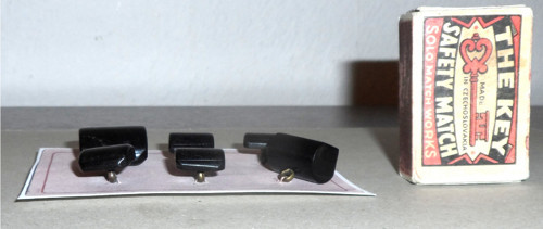 6x KNOFLÍKY, kov noha — foto 4