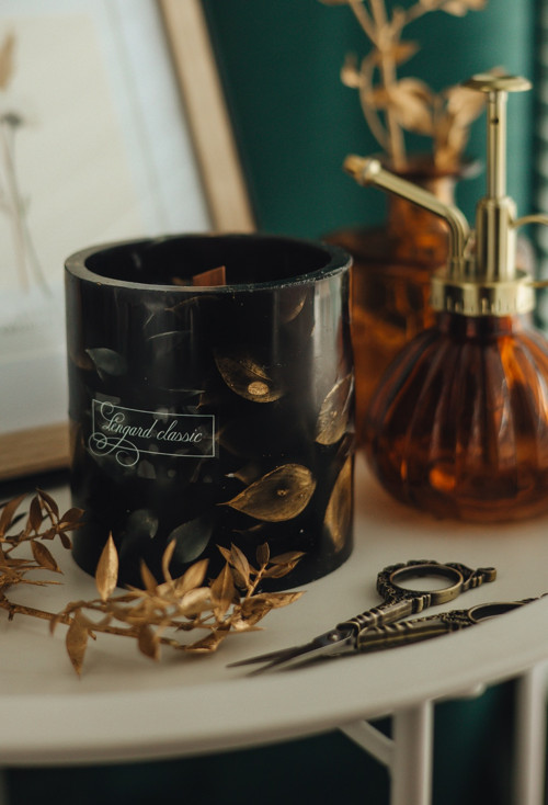 Svíčka "Ruscus Noir Prestige"Velký cylindr — foto 3