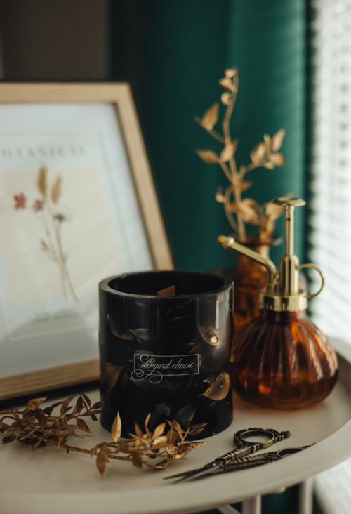 Svíčka "Ruscus Noir Prestige"Velký cylindr — foto 2