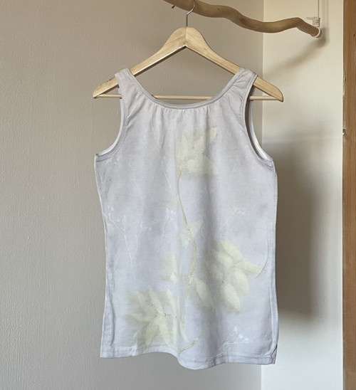 Bavlněné tílko ecoprint — foto 2