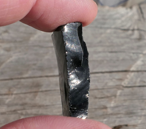 Surový obsidián stříbrný V2619 — foto 2