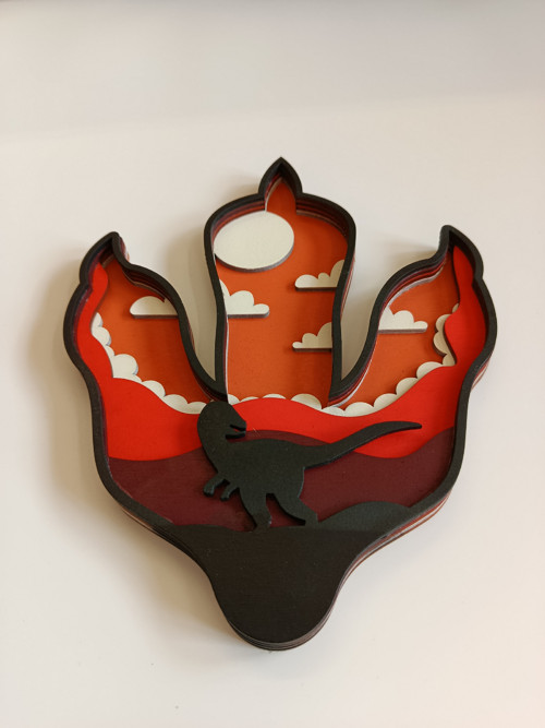 Dino stopa - svítící dekorace — foto 4