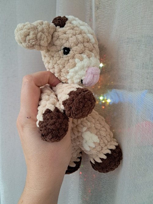 Háčkovaná kozička/kůzlátko Dottie — foto 2