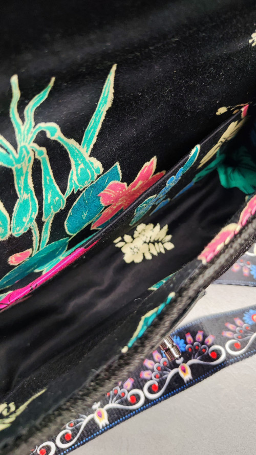 Crossbody kabelka — foto 4