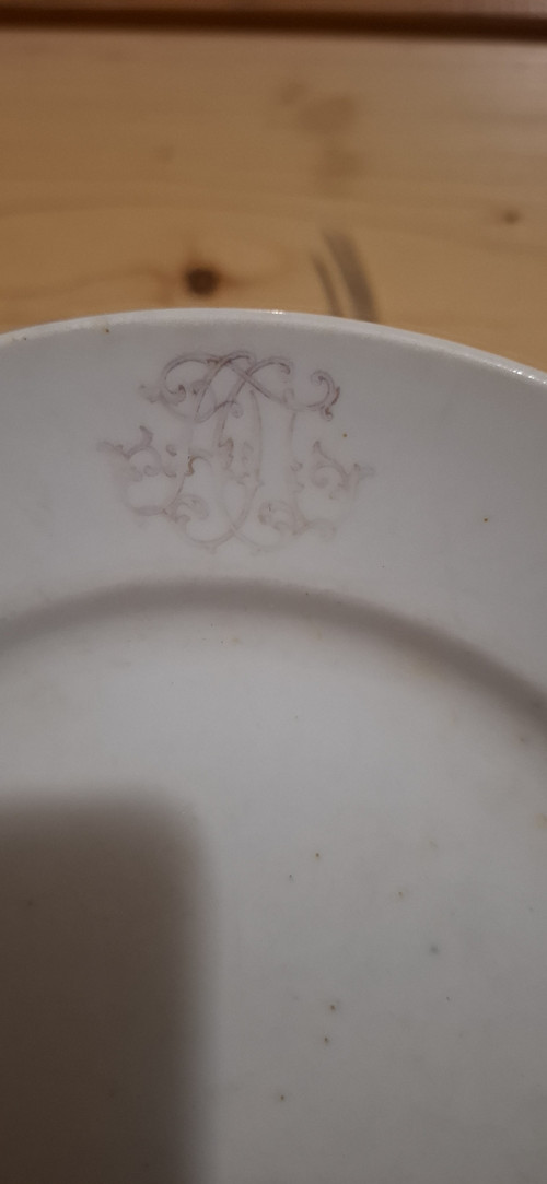 Talíř s monogramem — foto 3