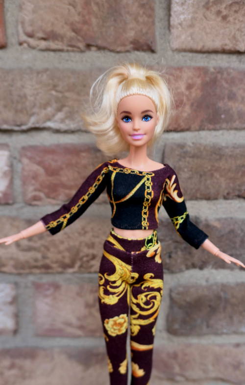 Tričko + legíny pro Barbie — foto 2