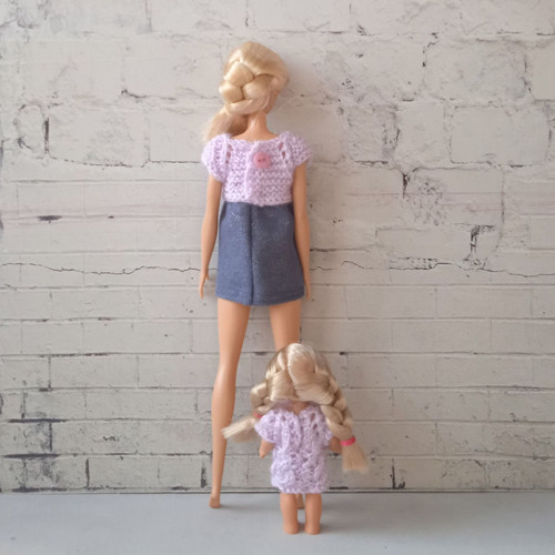 Oblečky pro Barbie a Evičku - šaty — foto 2
