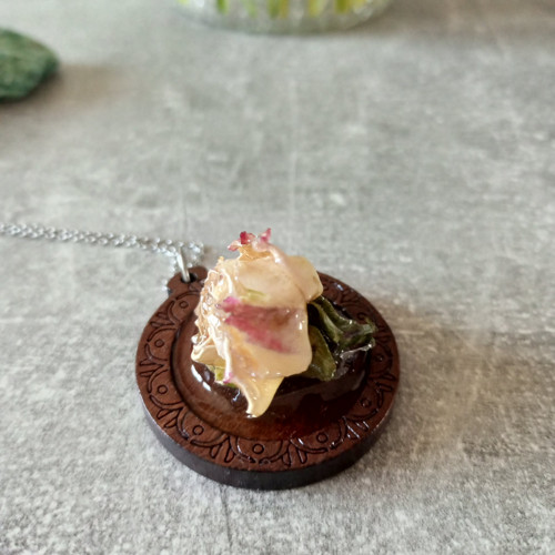 Náhrdelník květ růže — foto 5