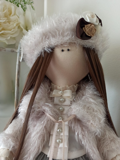 NH Doll Brown — foto 3