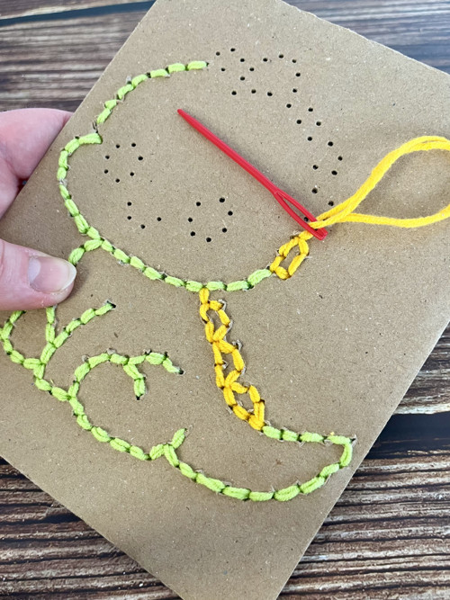 DIY vyšívání — DINOSAURUS — foto 3