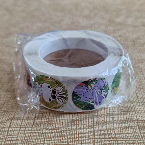 Barevné SAMOLEPKY (průměr 2,5 cm), návin 500 ks — foto 2