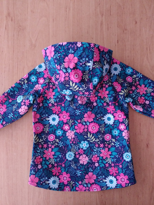 Softshellová bunda sedmikrásky — foto 3