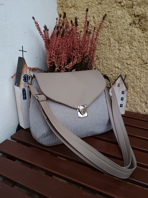 ŠEDOHNĚDÁ - malá kabelka — foto 2