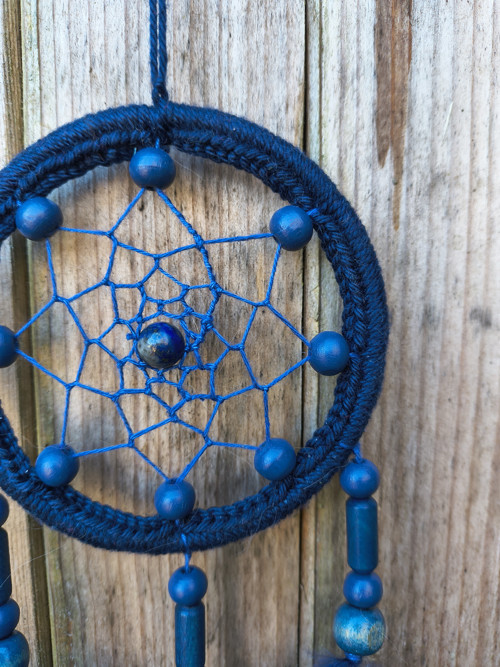 Lapač snů 8 cm - tm.modrá s lapis lazuli — foto 2