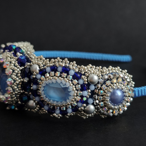 THALASSA -Beaded Embroidery čelenka — foto 3
