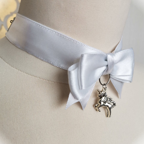 Choker Lucky Charm Bow jednorožec — foto 2