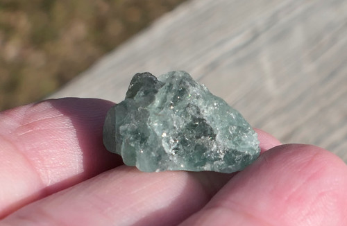Surový výběrový fluorit V2693 — foto 2