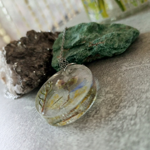 Řetízkový náhrdelník poupátka — foto 2