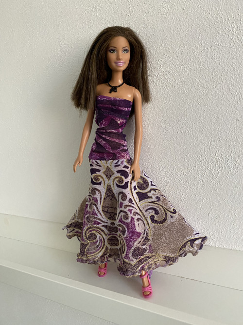Šaty na panenku Barbie — foto 2