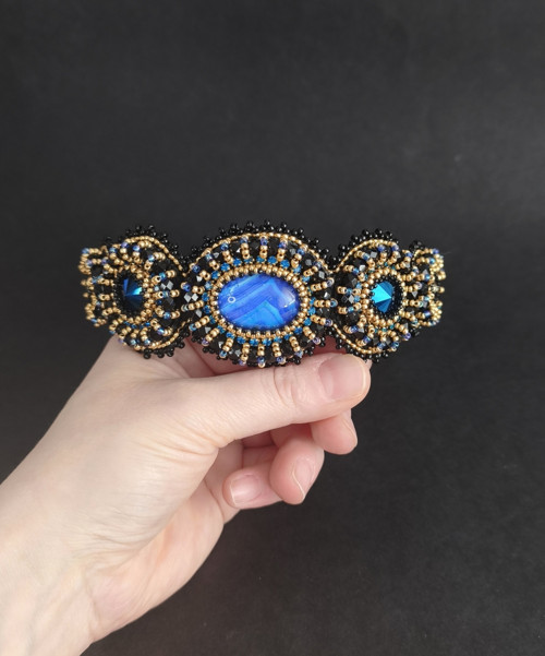 NYXIA-Beaded Embroidery čelenka — foto 4