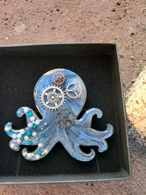 Steampunk brož chobotnice — foto 2