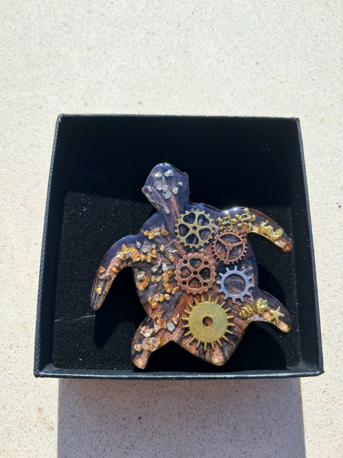 Steampunk brož želva — foto 2