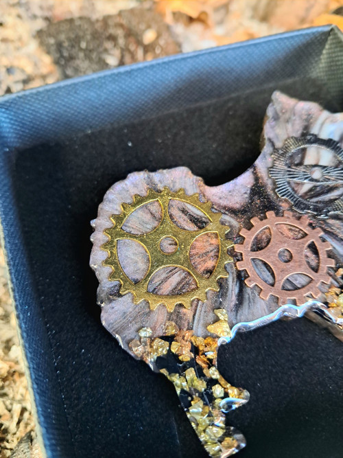 Steampunk brož pes — foto 3