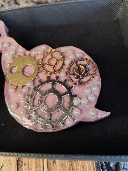 Steampunk brož šnek — foto 3