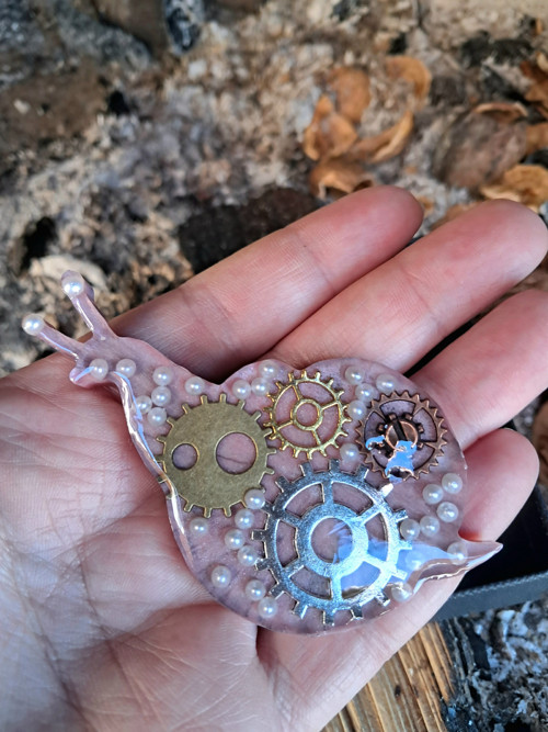 Steampunk brož šnek — foto 5