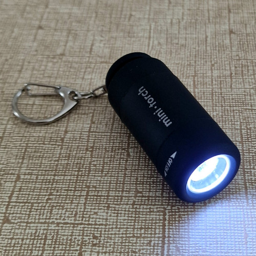 Mini LED USB BATERKA (voděvzdorná, USB nabíjení) — foto 3