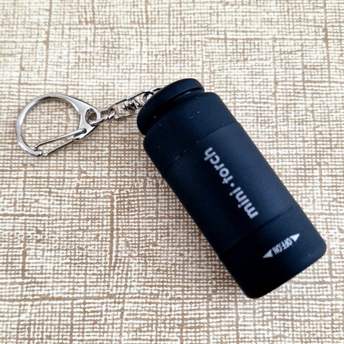 Mini LED USB BATERKA (voděvzdorná, USB nabíjení) — foto 2