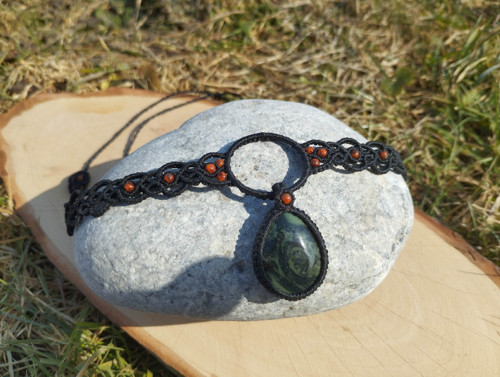 Černý macrame choker s jaspisem kambaba — foto 3