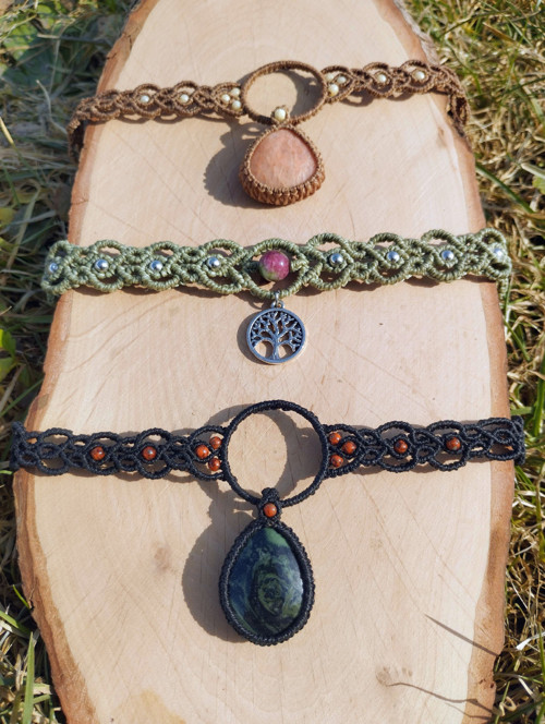 Černý macrame choker s jaspisem kambaba — foto 5