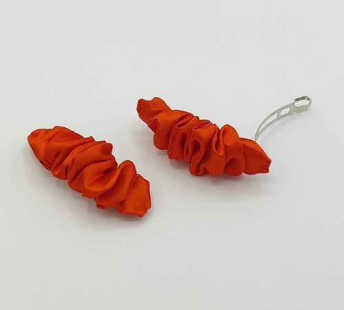 Spona do vlasů scrunchie červená 8 cm — foto 2