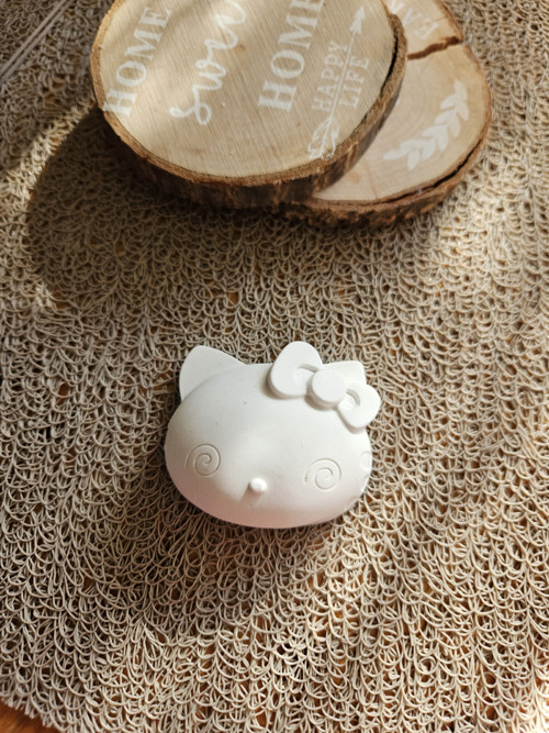Sádrový odlitek "Hello Kitty '' — foto 2