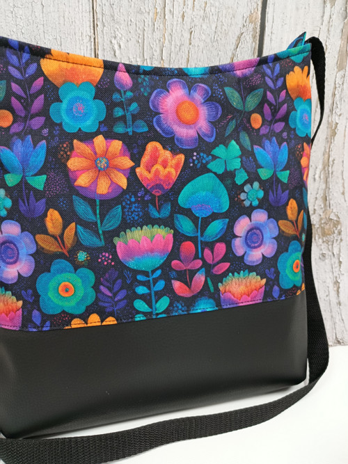 Crossbody ( Fantasy flowers ) — foto 3