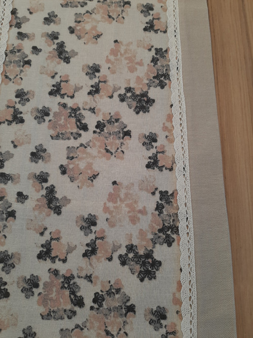 Středový ubrus-režný-kytky — foto 3
