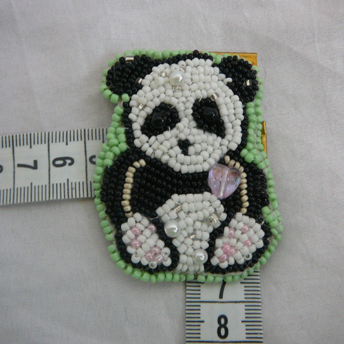 Perličková brož-medvídek panda — foto 4