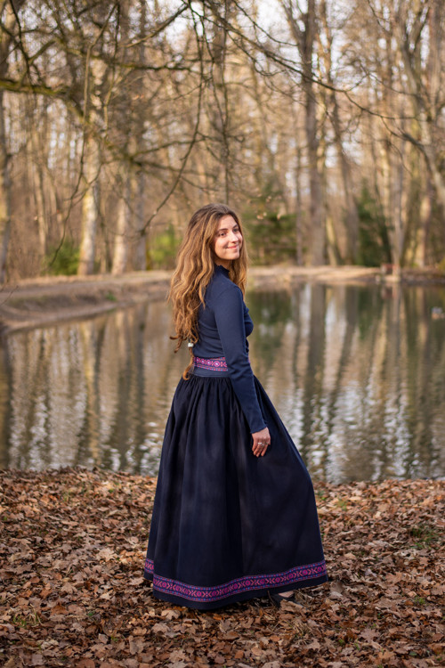 Sukňa Alana — foto 4