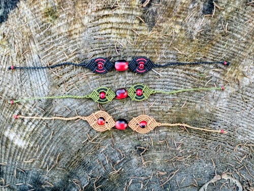 Macrame náramek štěstí "Huayruro" — foto 5