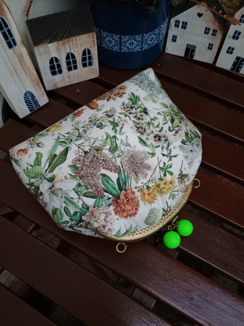 Botanická Zahrada - V Kovovém Rámu — foto 4