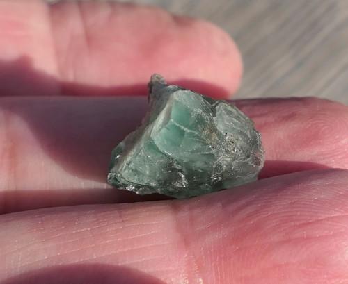 Surový výběrový fluorit V2900 — foto 3